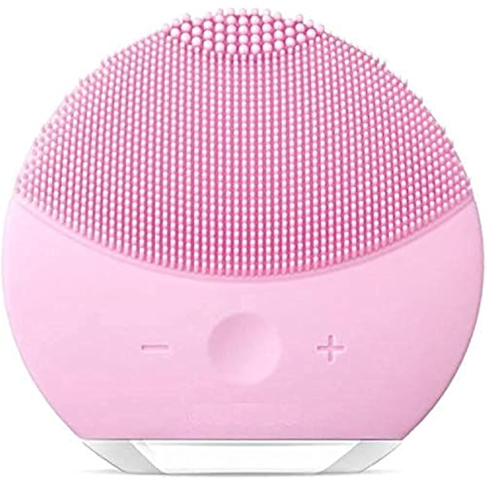 Forever Luna Facial Cleanser - Image 1