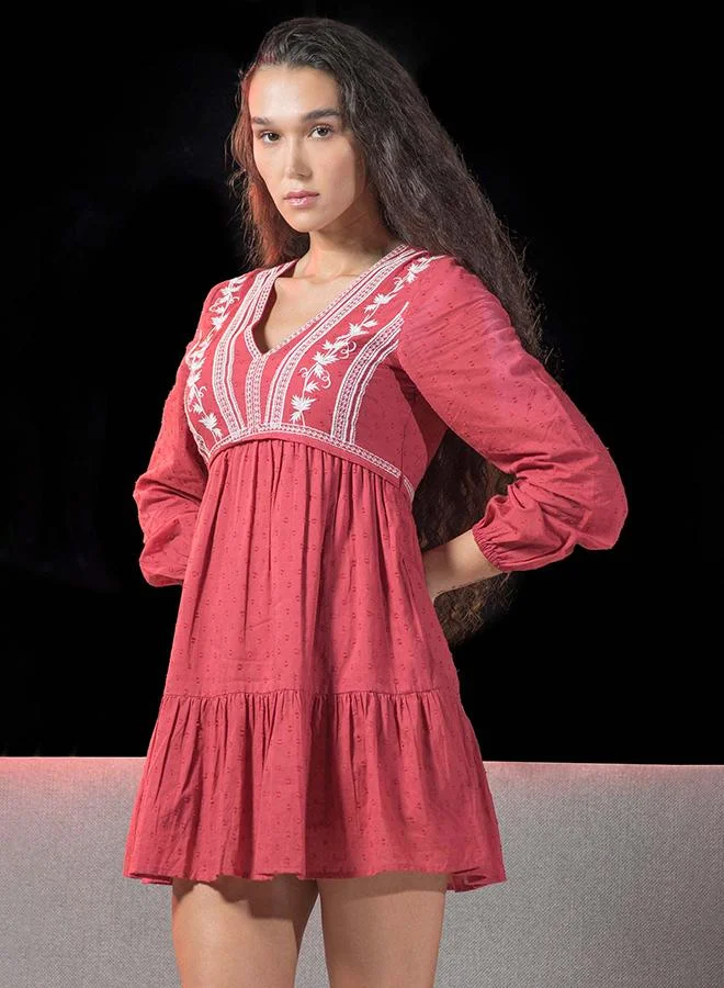 فيرجيو 100% Cotton Dress With Intricate Contrast Embroidery