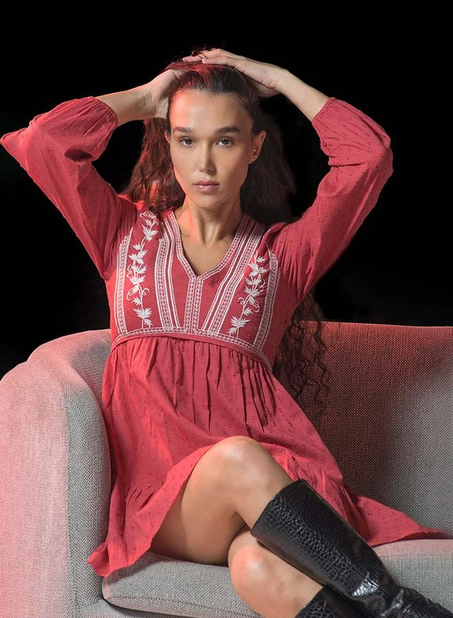 فيرجيو 100% Cotton Dress With Intricate Contrast Embroidery