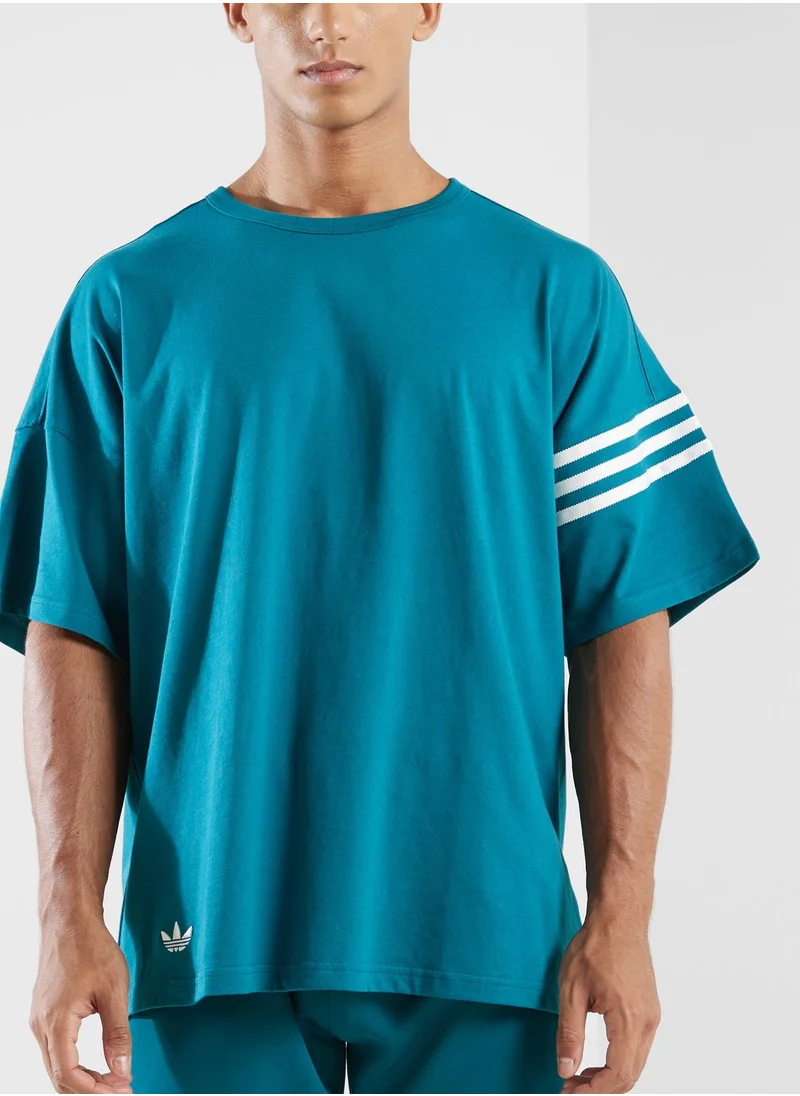 adidas Originals Neuclassic T-Shirt