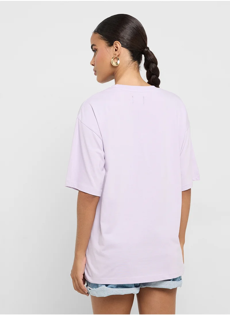 جينجر Oversize Graphic T-Shirt