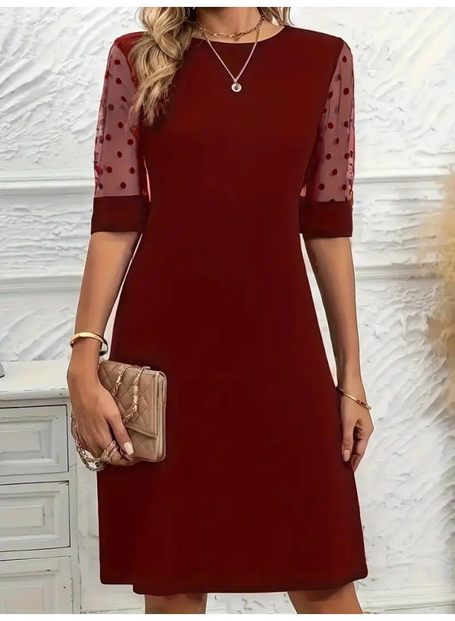 فستان نسائي من الدانتيل بأكمام متوسطة وياقة دائرية - Image 4