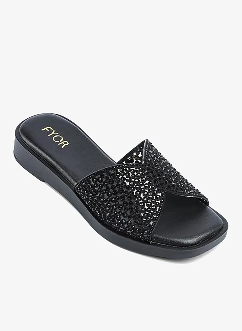 FYOR Stylish Crystal-Embellished Platform Slide AJ 020