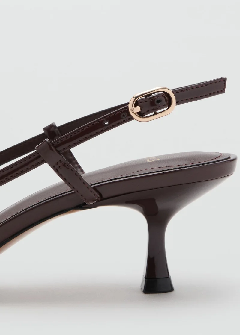 مانجو حذاء بكعب رفيع من الجلد اللامع