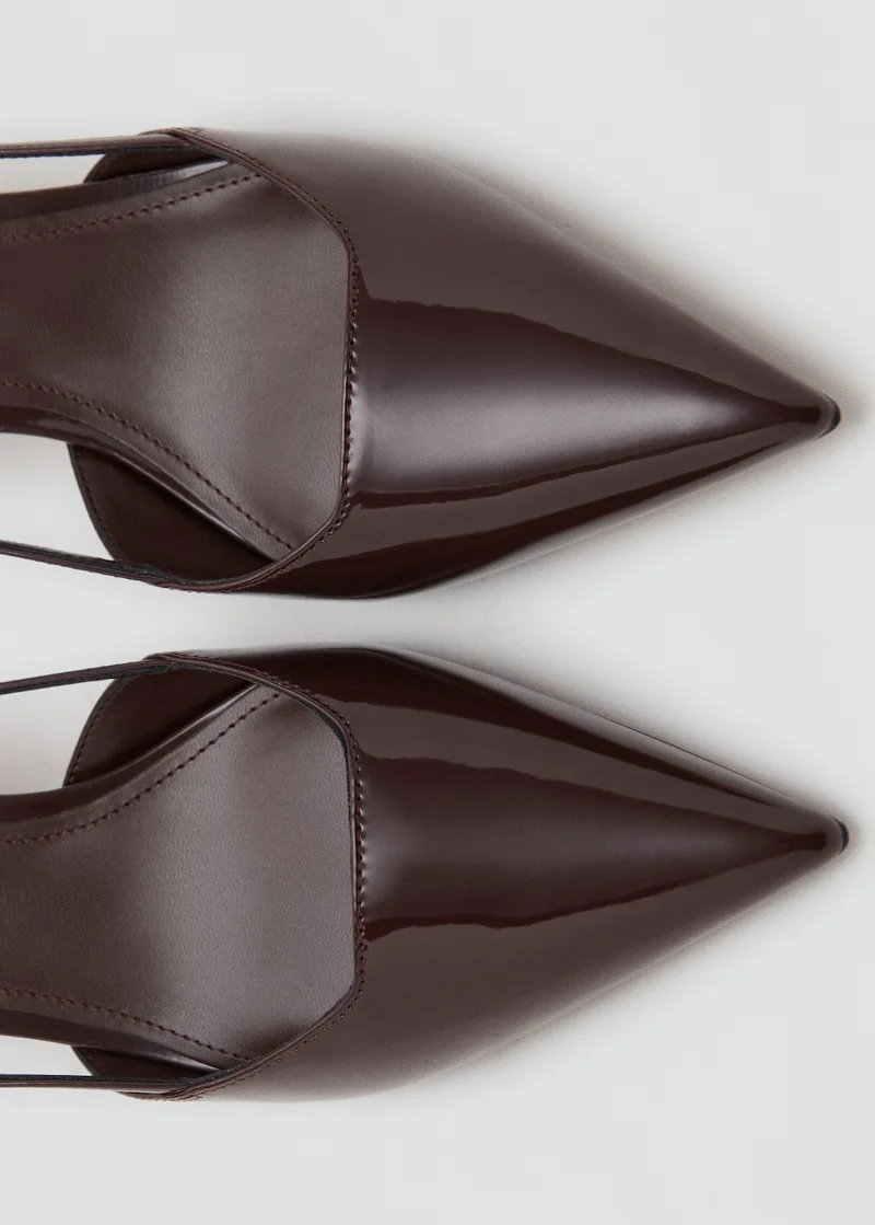 مانجو حذاء بكعب رفيع من الجلد اللامع