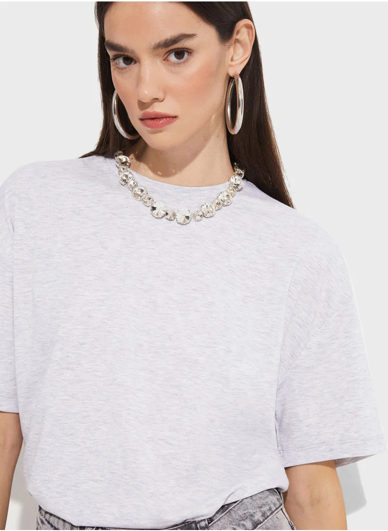 JUNE Crew Neck T-Shirt