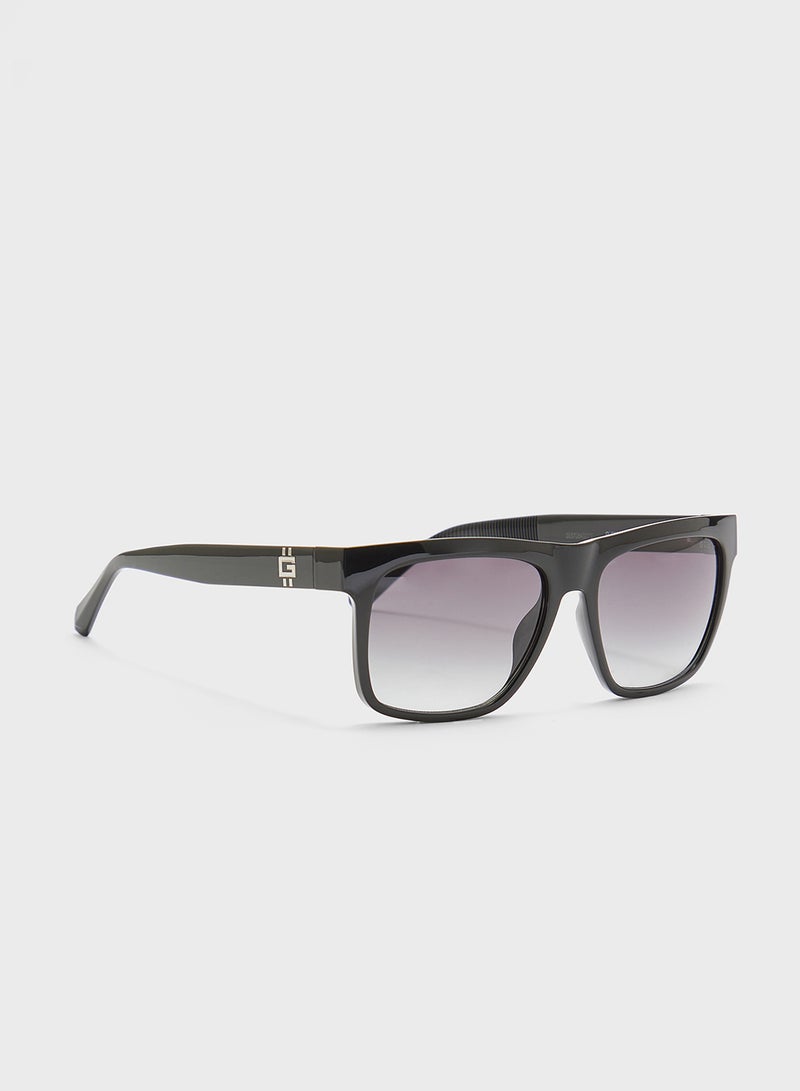 GUESS Gu0022201B57 Wayfarers Sunglasses  - Image 1