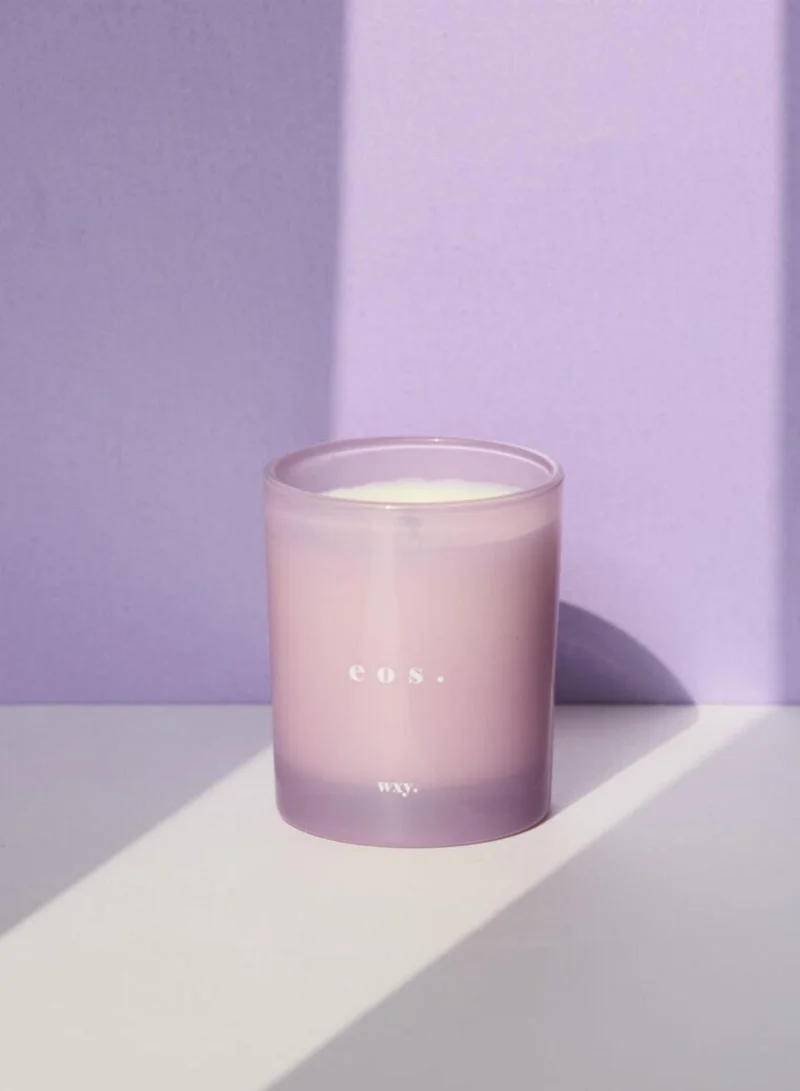 دبليو اكس واي شمعة معطرة  برائحة  الياسمين وجذر السوسن