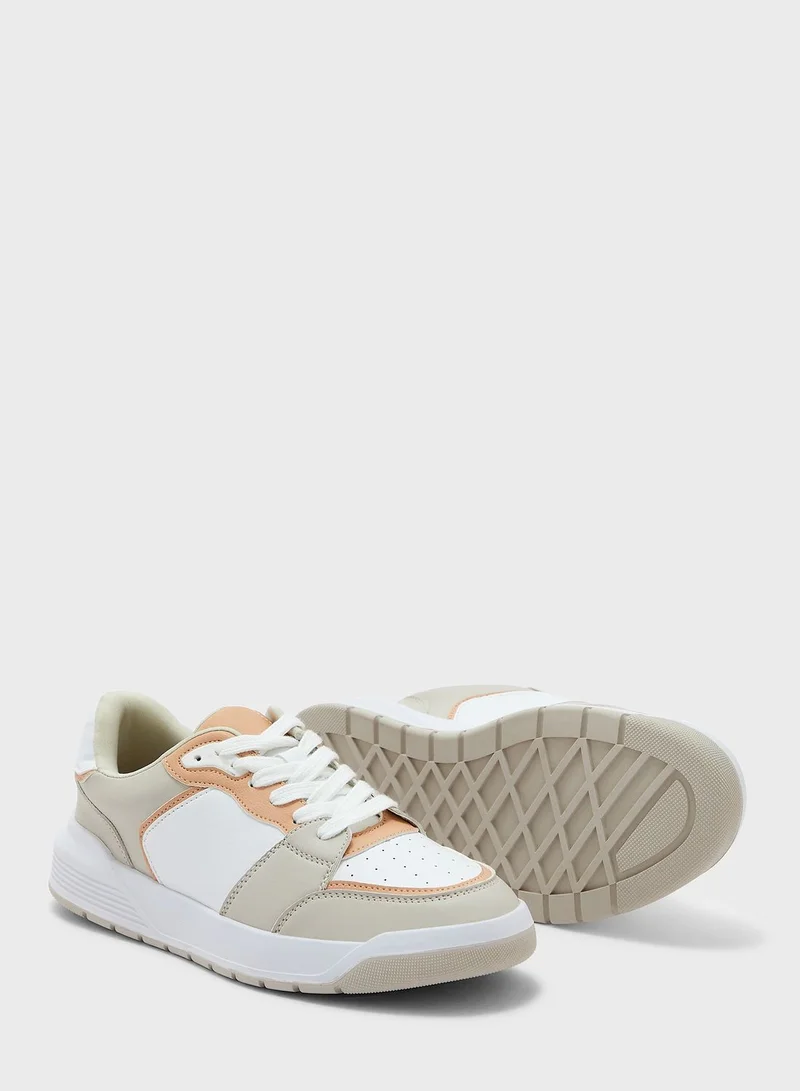 CALL IT SPRING Breezey Low Top Sneakers