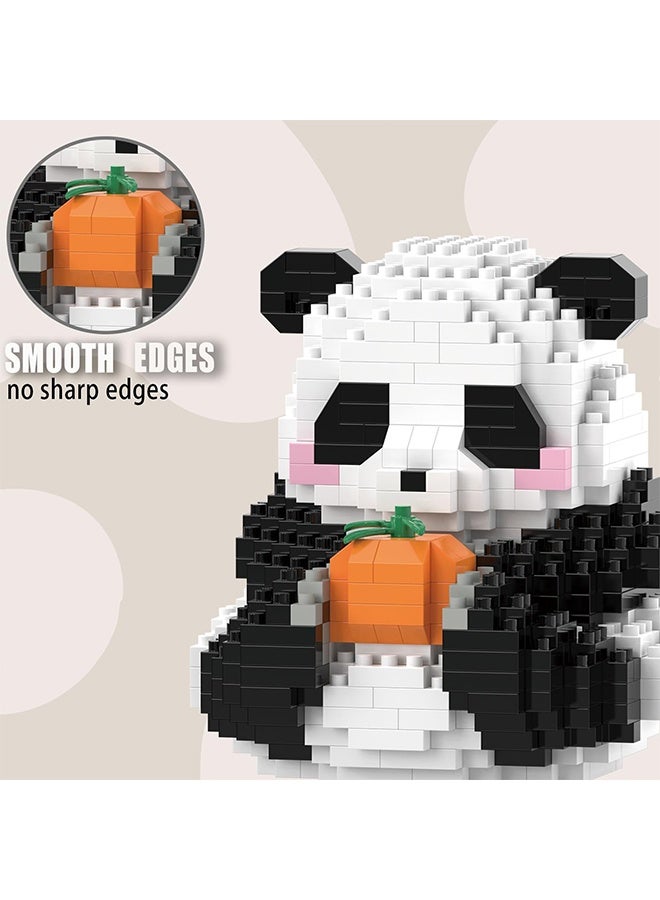 إم إكس إن مكعبات بناء صغيرة - باندا مع هدايا الحفلات على شكل فاكهة - لعبة باندا مكعبات صغيرة للأطفال 6 7 8 9 10+، مجموعات بناء مكعبات صغيرة للبالغين، عيد ميلاد للأولاد والبنات (531 قطعة) - Image 3