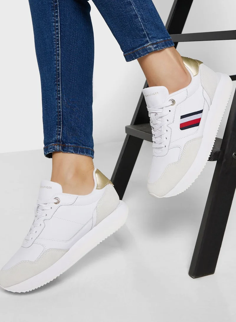 TOMMY HILFIGER Monogram Low Top Sneakers