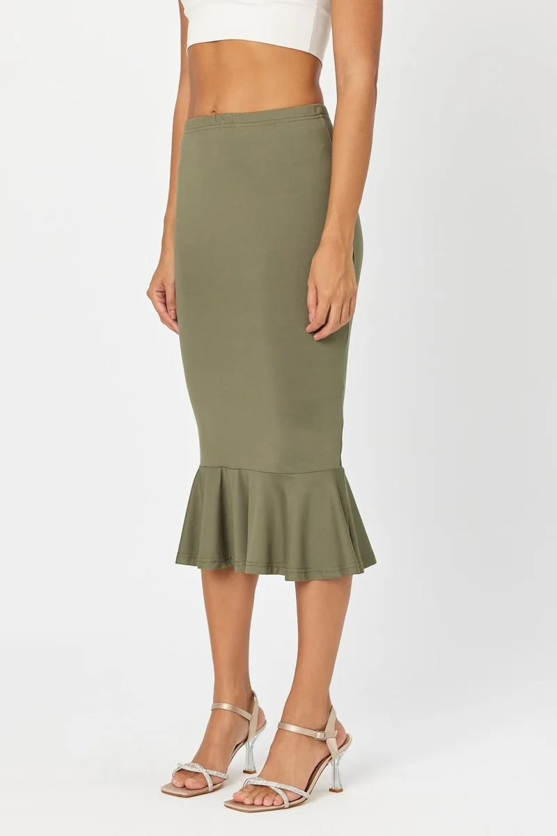الكسندر جاردي Women's Elastic Waist Skirt with Ruffle Detail