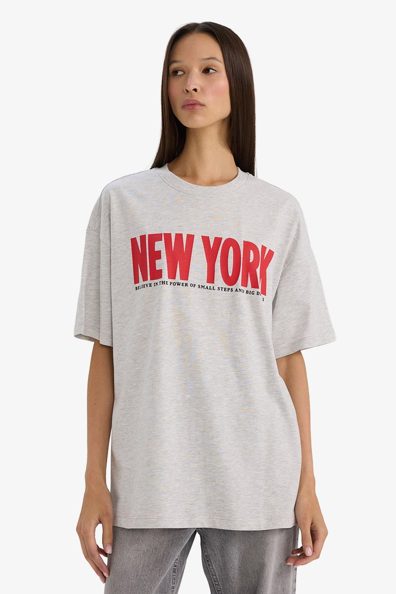 ديفاكتو تيشيرت نص كم اوفر سايز وياقة مستديرة - Image 3