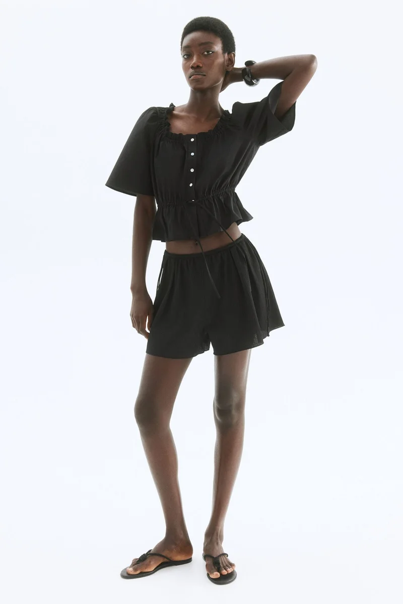 اتش اند ام بلوزة قطن بحواف مكشكشة