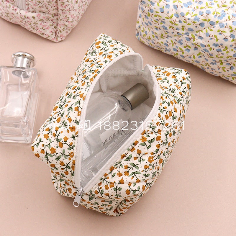 Selling Floral Cosmetic Bag Travel Skin Care Zipper Bag Wash Bag Small Fresh Cosmetic Storage Bag - Image 3