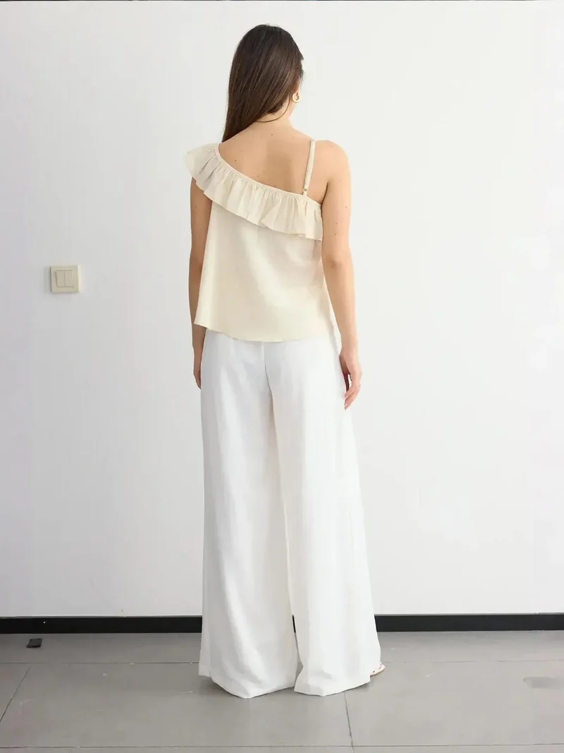 HICCUP One-Shoulder Ruffled Blouse
