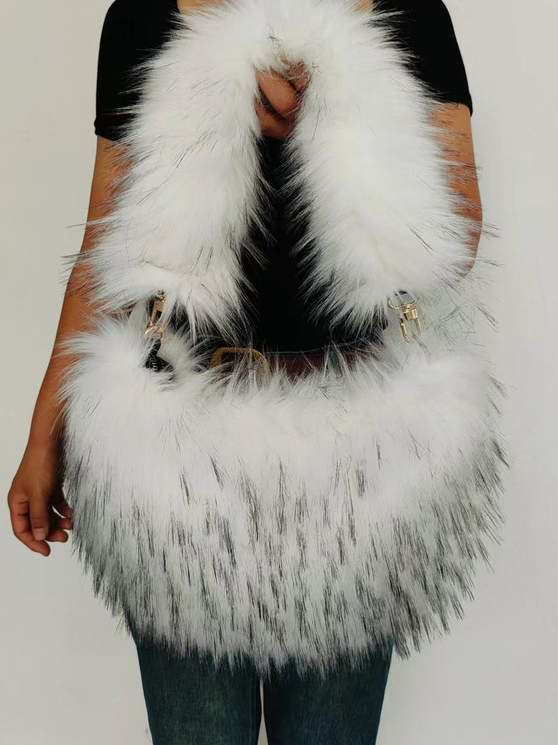 New Cute Faux Fur Peach Heart Plush Bag Imitation Raccoon Fur Personality Handbag Girl Style Faux Fur Bag - Image 5