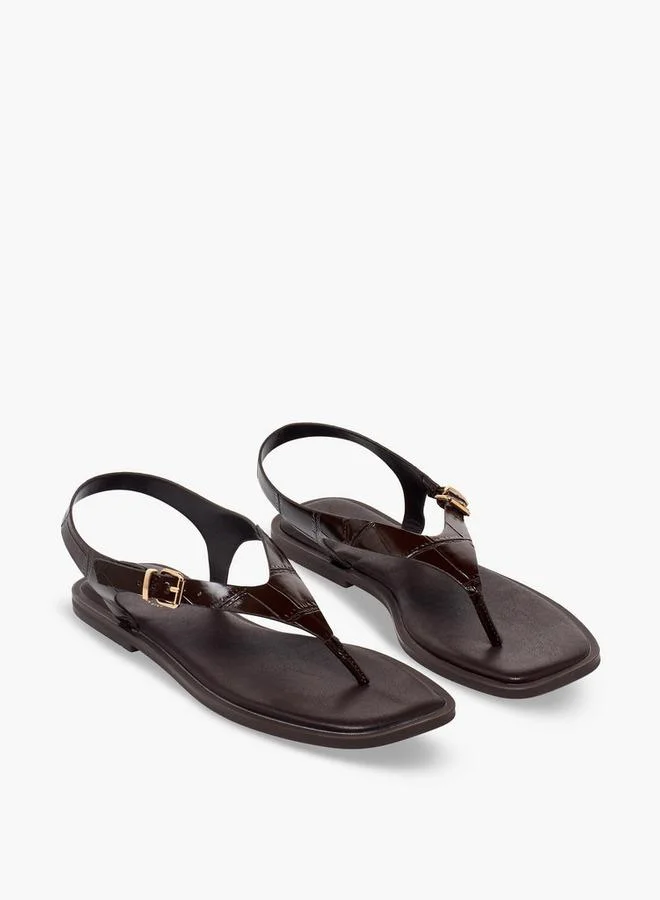 سيليست Women Textured Buckle Strap Sandals