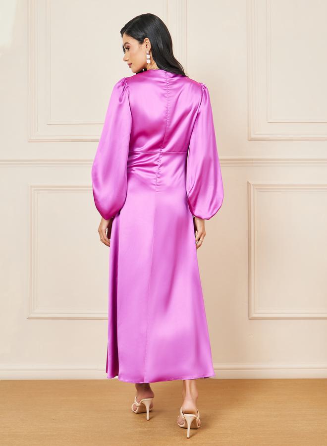 ستايلي فستان ساتان طويل بأكمام بالون وشق امامي - Image 4