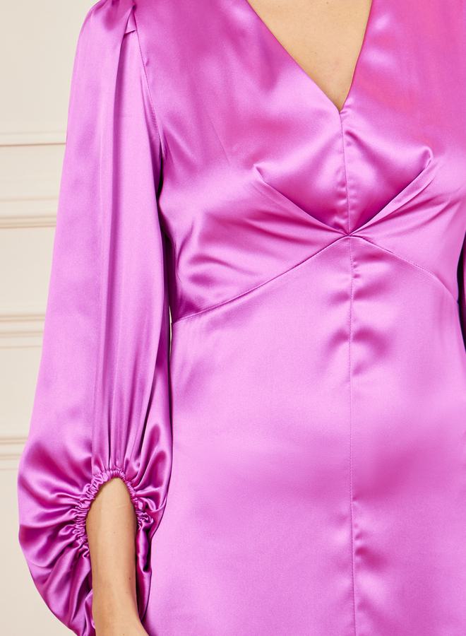 ستايلي فستان ساتان طويل بأكمام بالون وشق امامي - Image 3