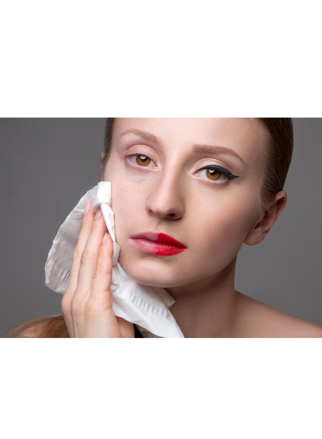Generic Cleansing Towelettes And Make Up Remover 25 Pcs White Of two pieces  - Image 3