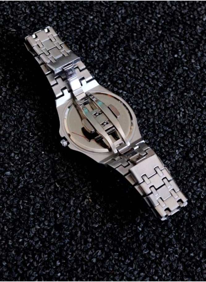 Bestwin original green watch for men  - Image 3