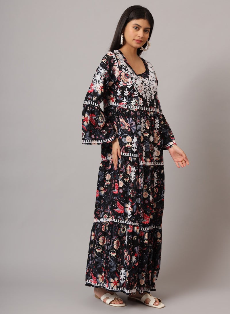 الايا جلابية قطن مولمول مطرزة يدويًا بنمط كشكش - - Image 4