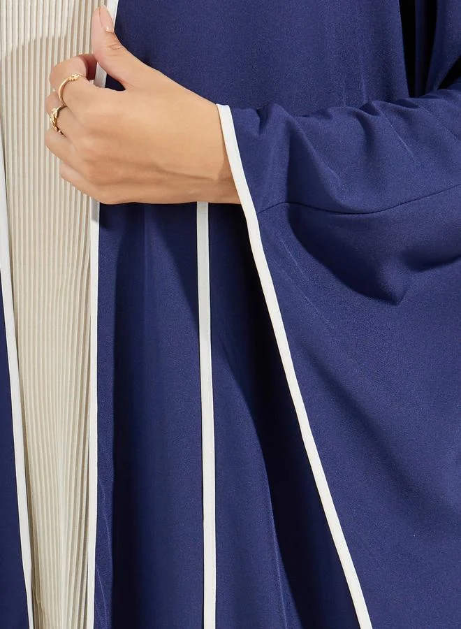 ستايلي Oversized Maxi Plain Kimono with Contrast Detailing