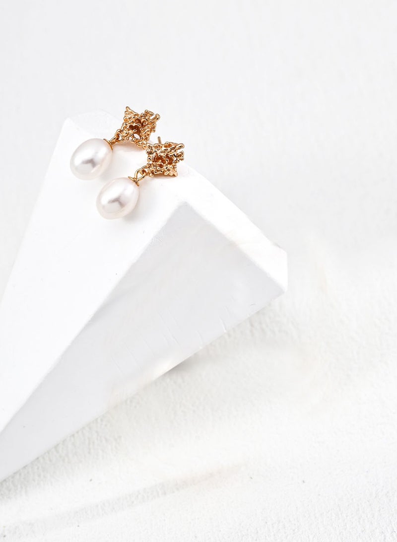 Burch Classic Pearl Stud Earrings for Women - Elegant Everyday Wear for Work u0026 Commute - Image 2