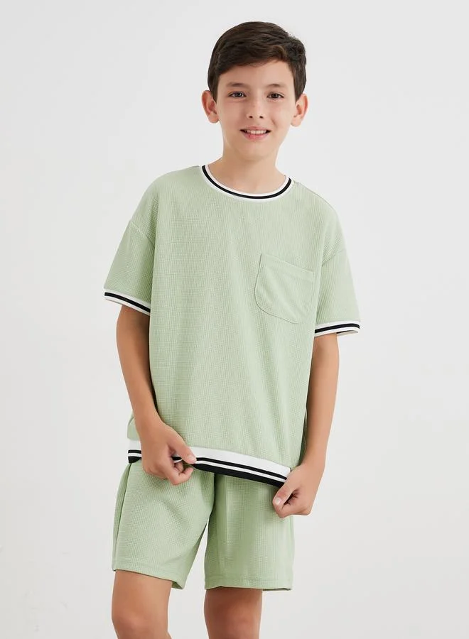 ستايلي Styli Boys Green Contrast Ribbed Tipping T-Shirt and Shorts Set