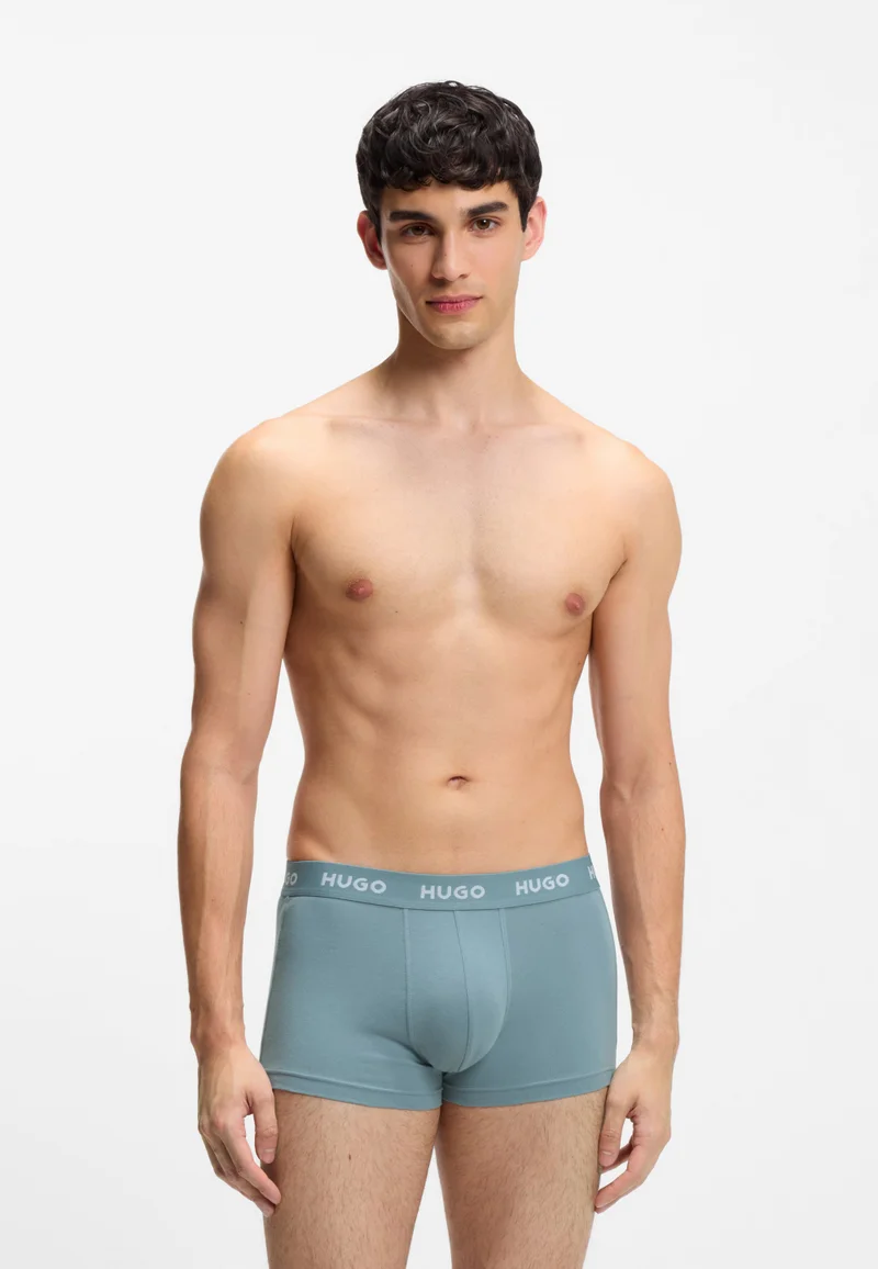 هوجو Three-pack trunks with jacquard logo waistband