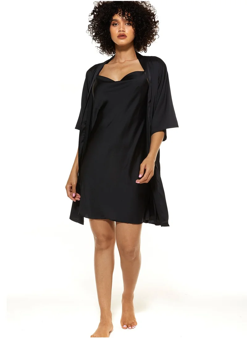 Madamelle Flute Sleeve Robe