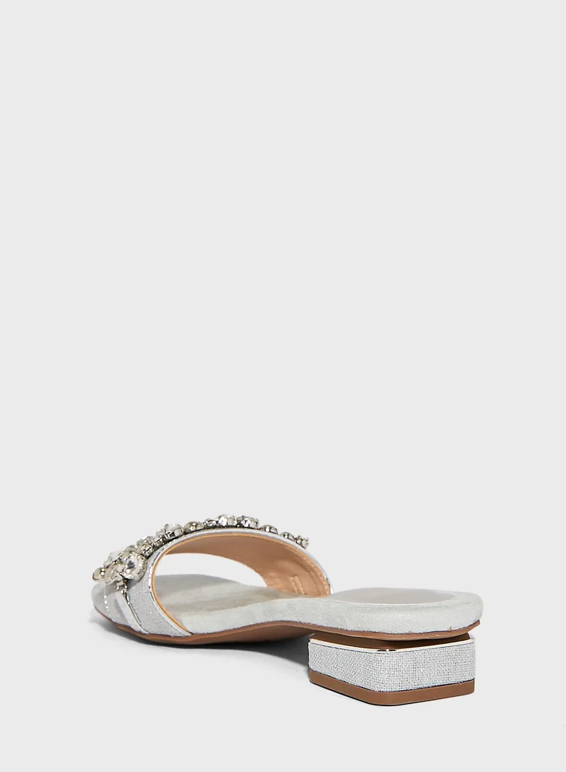 MENBUR One Strap Low Heel Sandals