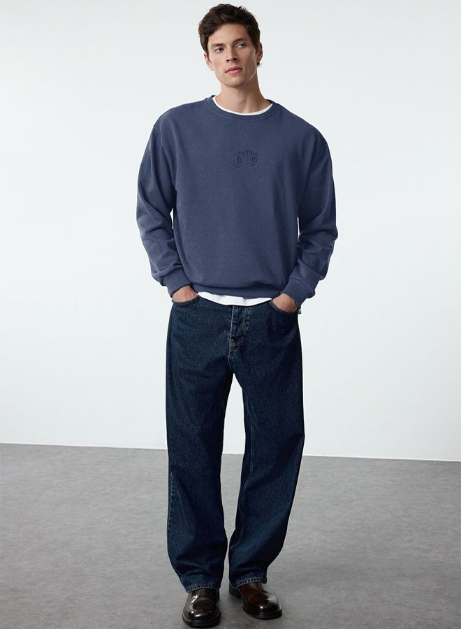trendyol Indigo Oversize/Wide Cut Embossed Text Printed Inside Polar Fleece Sweatshirt TMNAW25SW00053 - Image 2