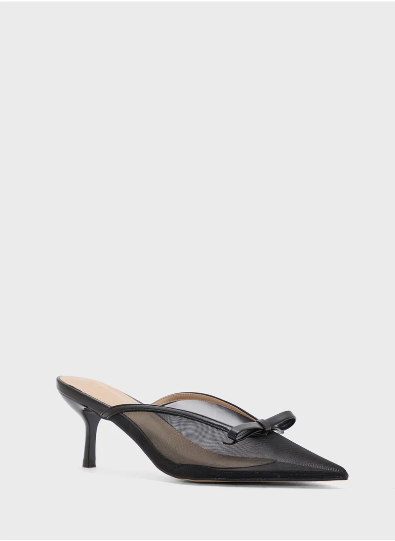 ايلا Bow Detail Mesh Pump