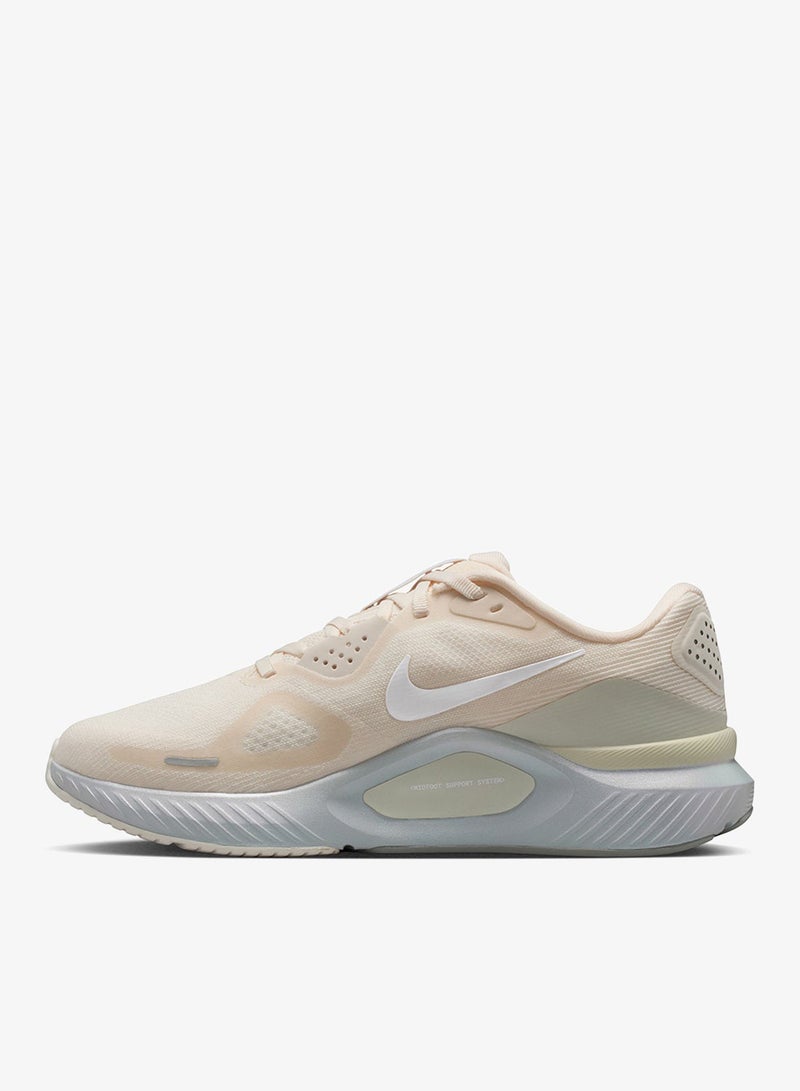 Nike Structure 26 Ess - Image 2