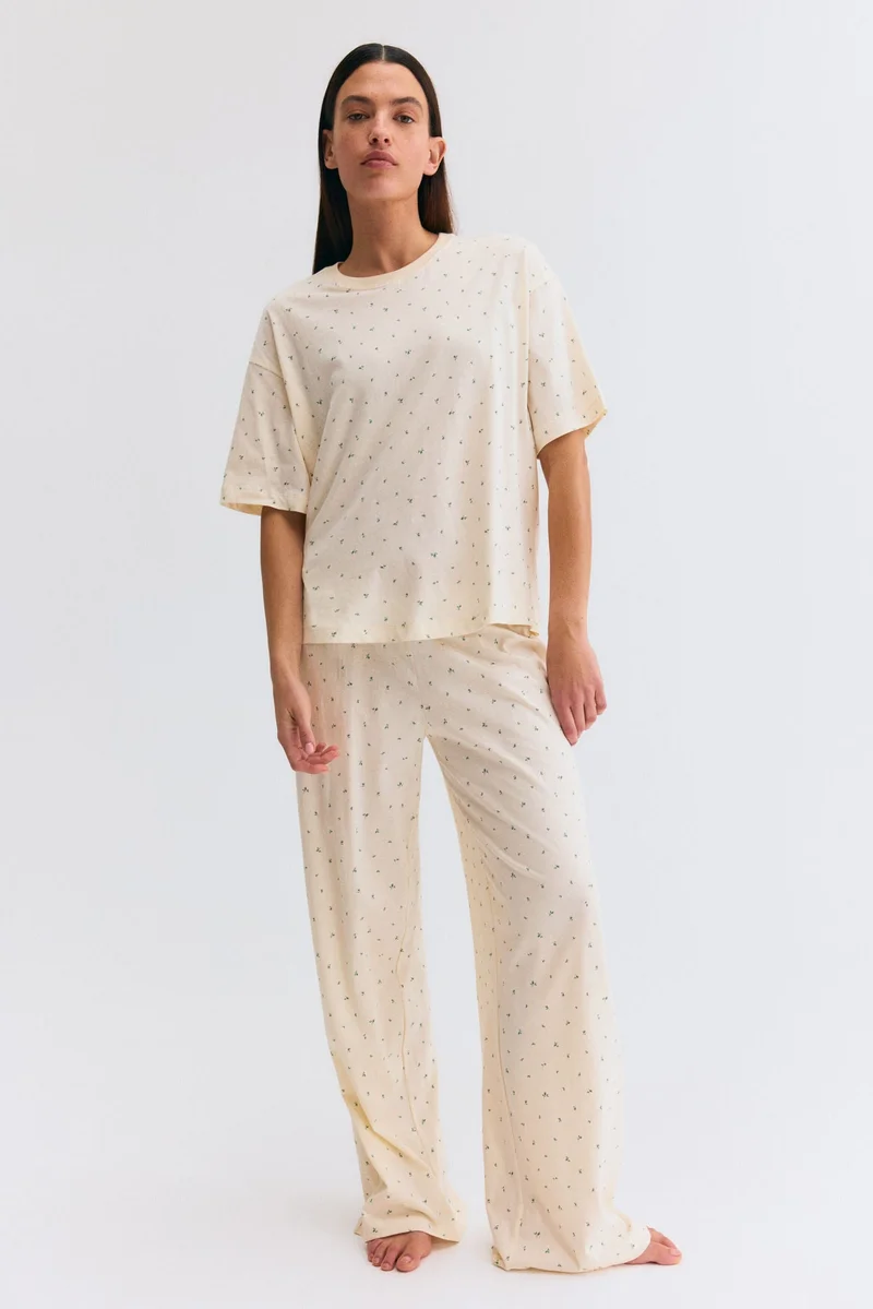 اتش اند ام بيجاما قطنية من تشكيلة ماما لفترة الحمل وما بعدها