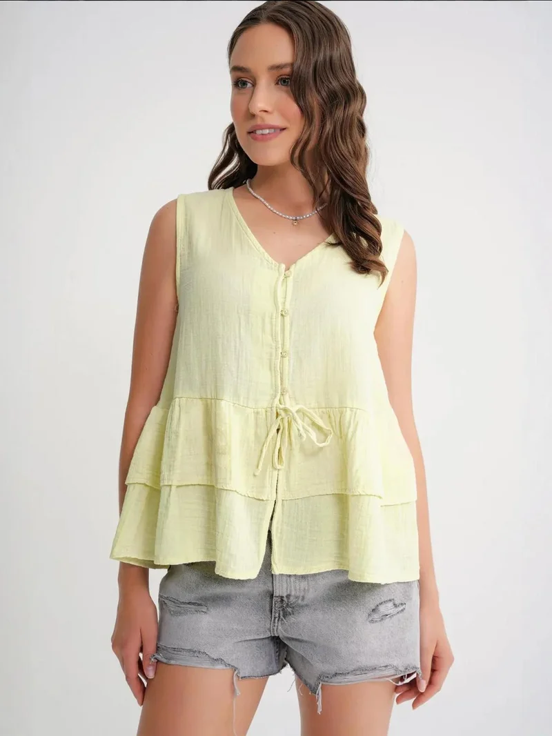 MixRay Mixray V-Neck Buttoned Cotton Blouse