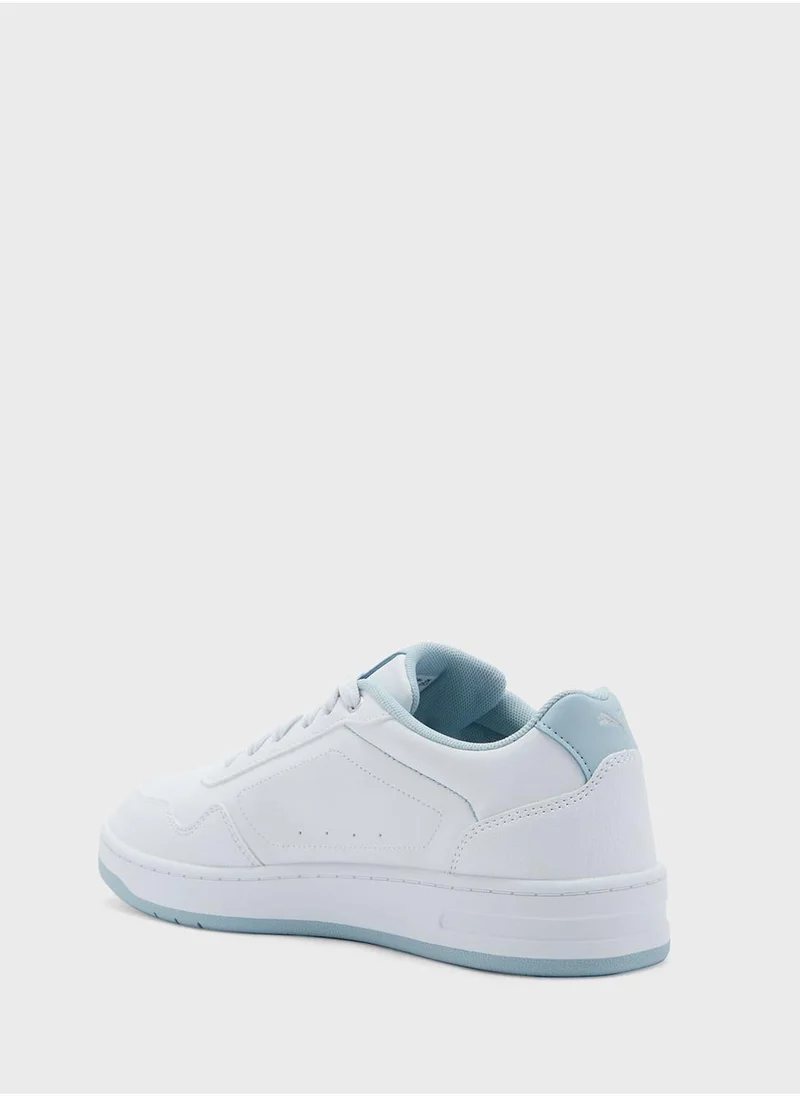 PUMA Court Classy