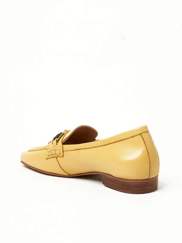 Y.so Women's Flat Moccasins – Solid Slip-On Loafers for Daily Comfort & Style