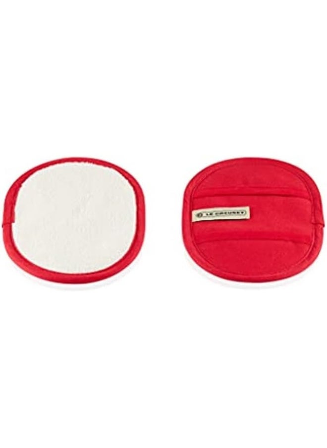 Le Creuset Le Creuset Fingertip Pot Holders, Set of 2, Stain resistant, Cerise  - Image 2
