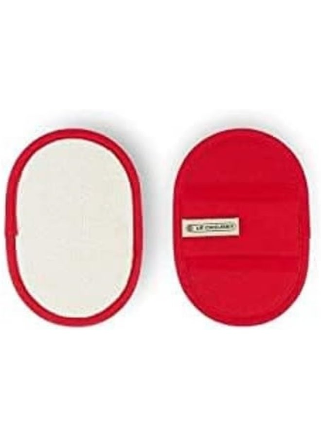 Le Creuset Le Creuset Fingertip Pot Holders, Set of 2, Stain resistant, Cerise  - Image 4