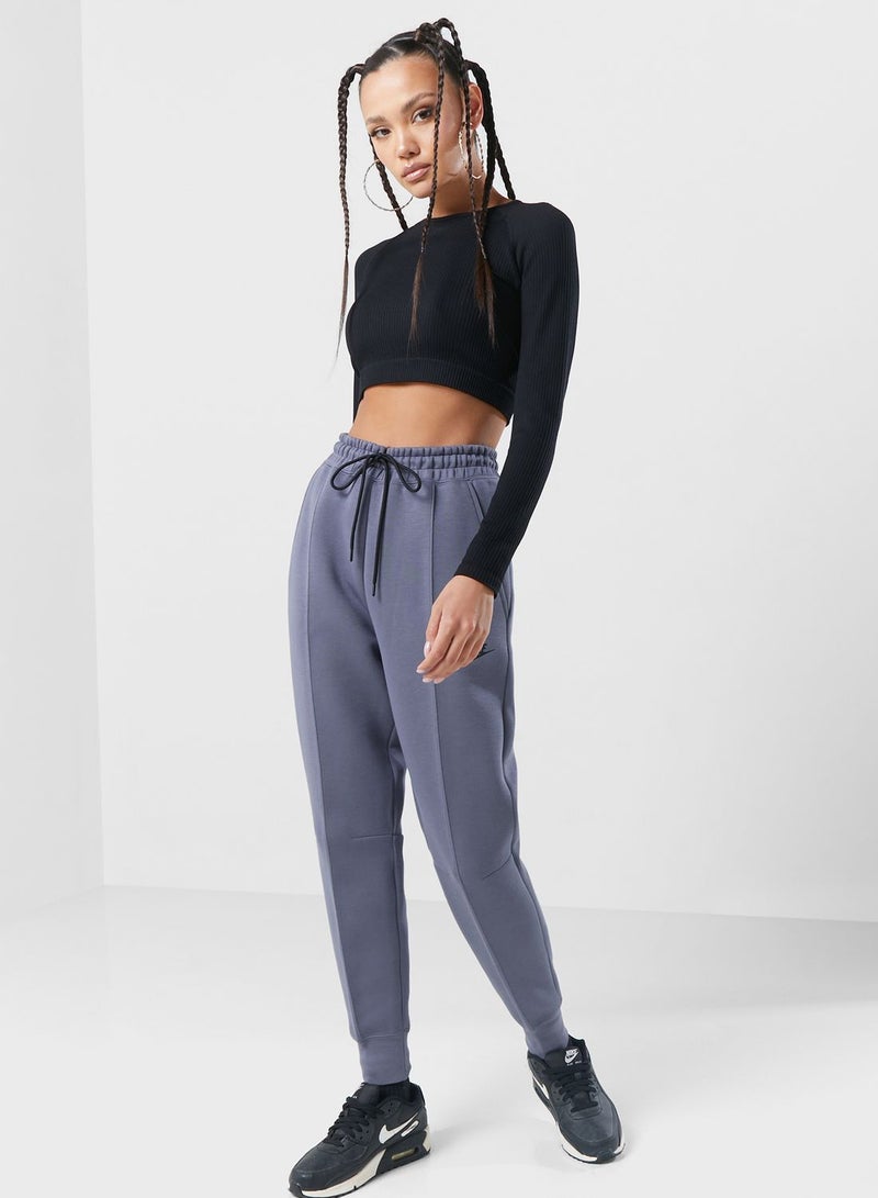 Nike Nsw Tech Fleece Mid Rise Joggers - Image 4