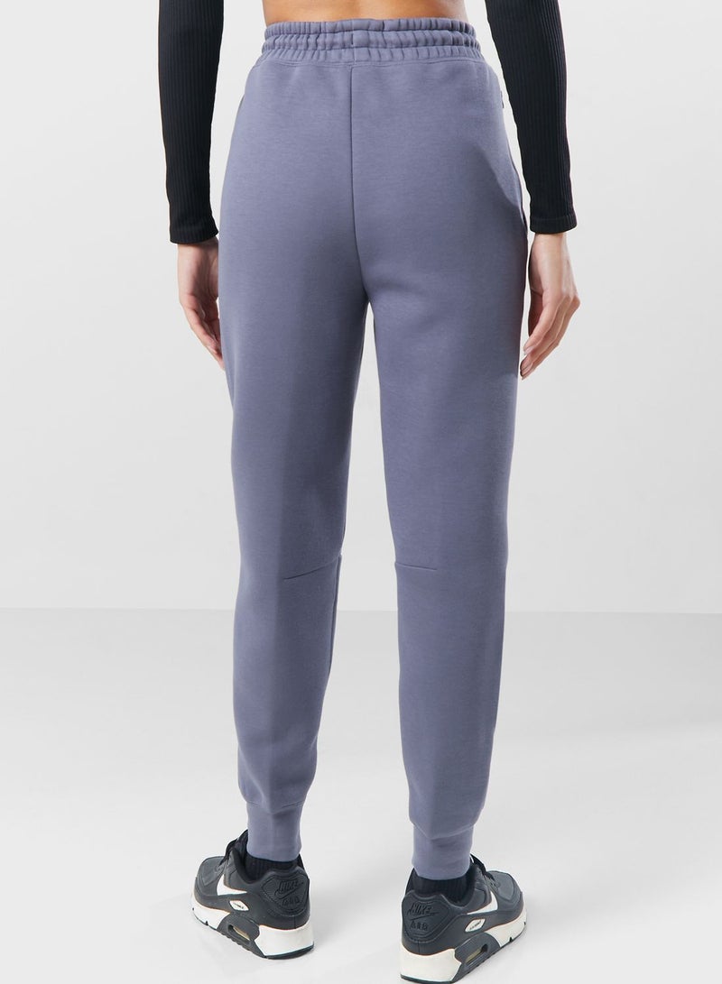 Nike Nsw Tech Fleece Mid Rise Joggers - Image 2
