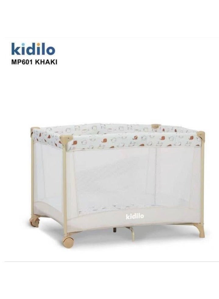 كيديليو سرير أطفال محمول قابل للطي للسفر، سرير أطفال مريح في ساحة اللعب مع مرتبة ناعمة وجدران شبكية قابلة للتهوية وحقيبة حمل