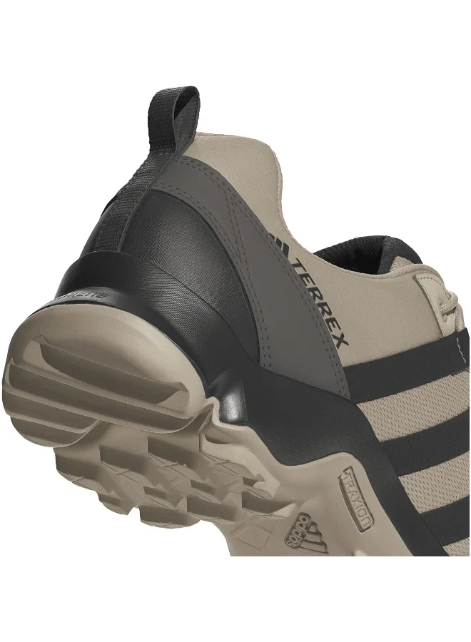 adidas أحذية هايكنج تيريكس  بيج مقاس .