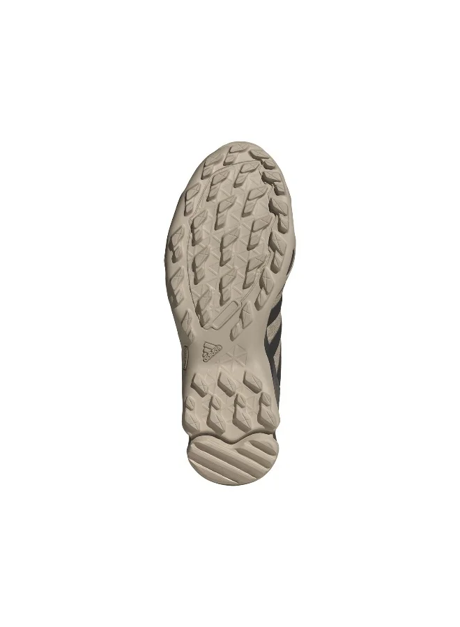 adidas أحذية هايكنج تيريكس  بيج مقاس .