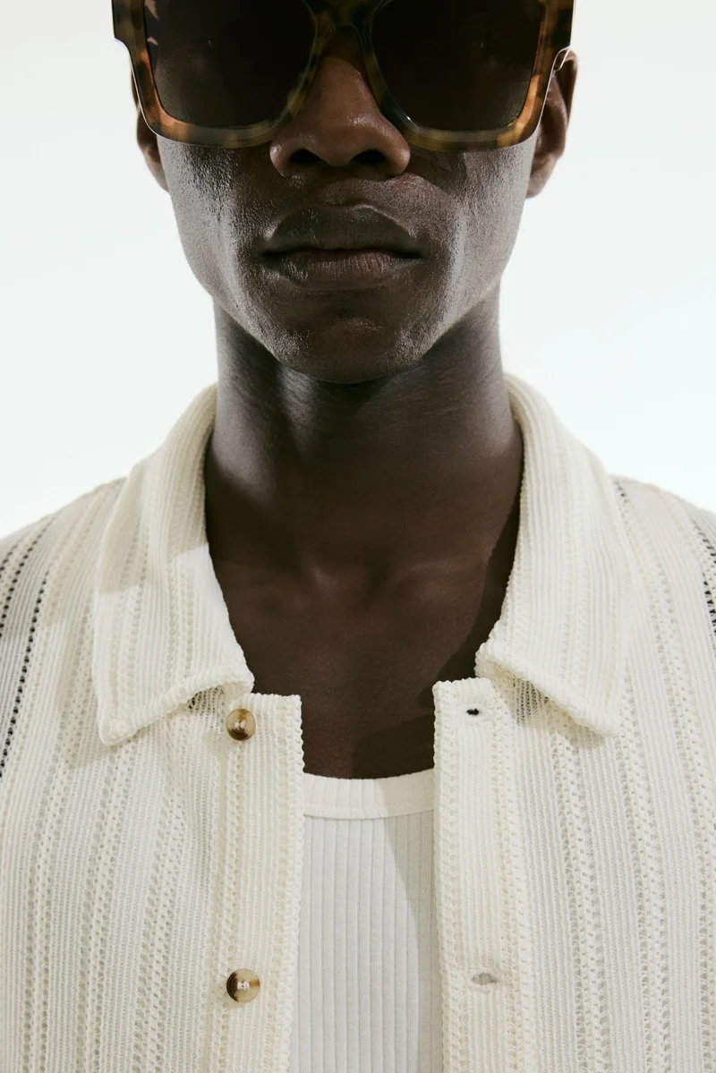 H&M Regular Fit Crochet-look shirt