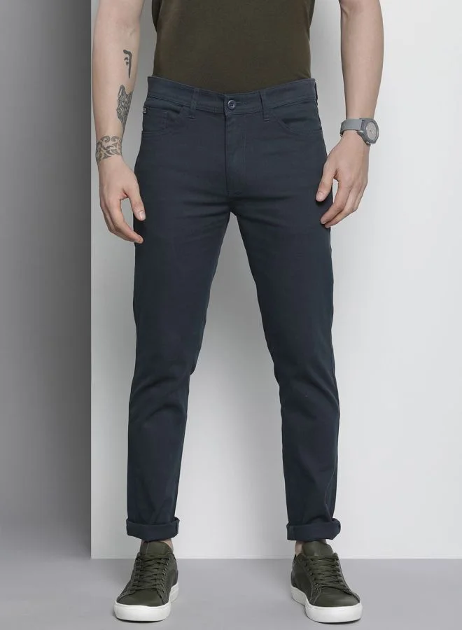 The Indian Garage Co Men Slim Fit Solid Mid-Rise Stretchable Chinos