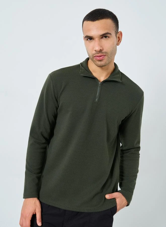 Styli Pebble Textured Relaxed Fit Quarter Zip Sweatshirt